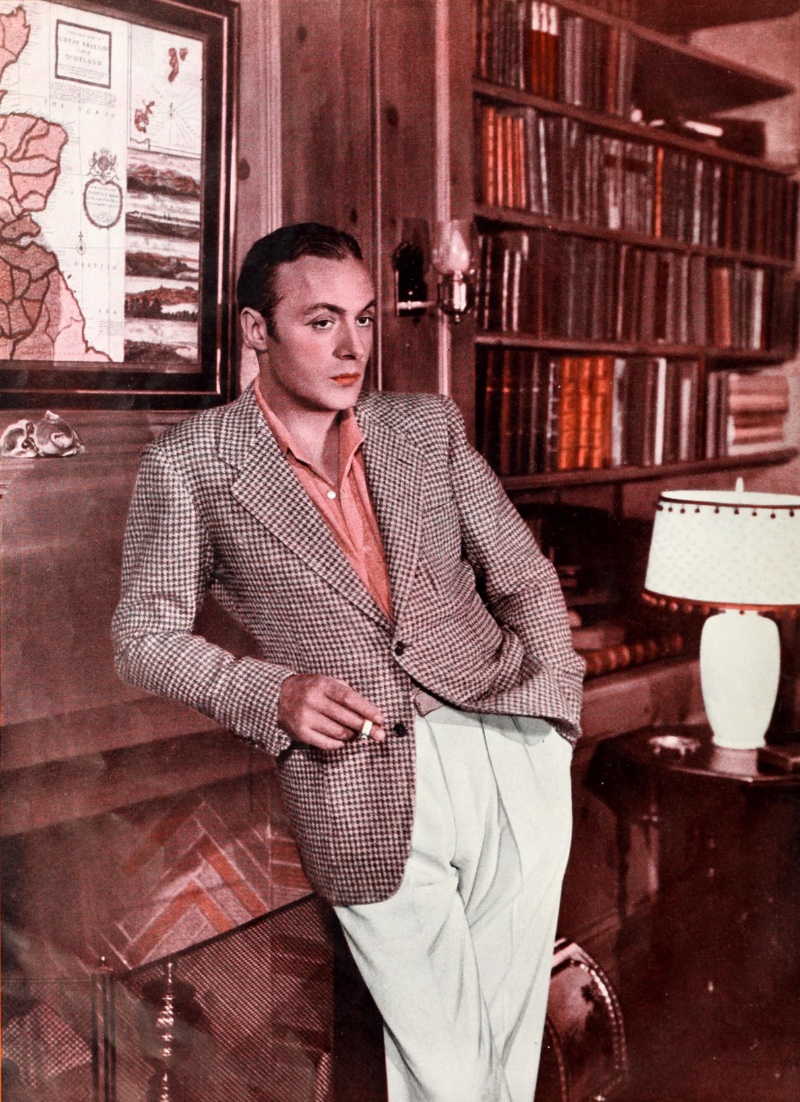 1930s Mens Fashion Charles Boyer 1936 Sport Coat Pictured circa July 1, 1936, actor Charles Boyer is striking in a check sport coat and pleated trousers.