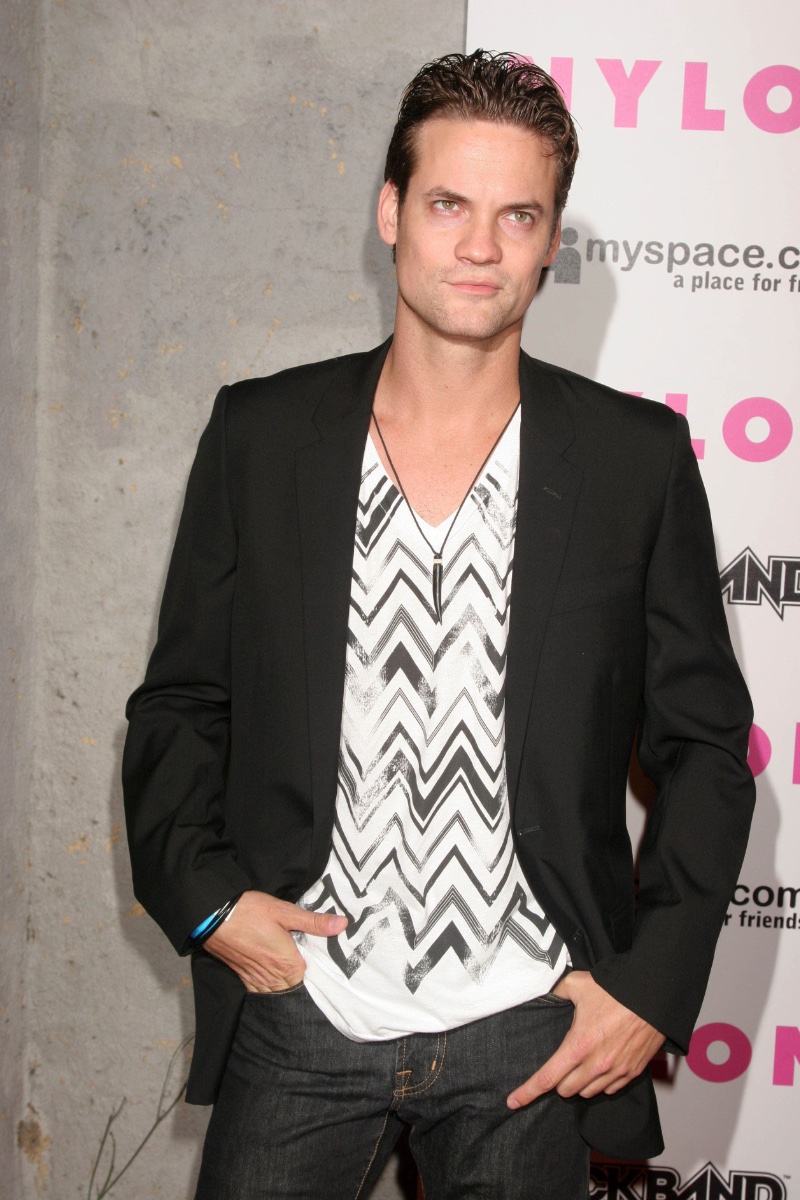 2000s Fashion Men Shane West 2008 Myspace Nylon Party Blazer Graphic Tee 2000s Fashion Men Shane West 2008 Myspace Nylon Party Blazer Graphic Tee