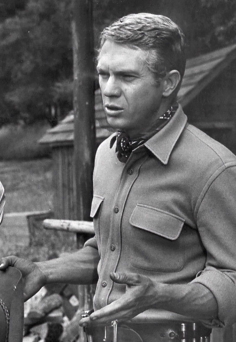 50s Fashion Men Steve McQueen 1959 Shirt Chest Pockets Steve McQueen wears a fitted shirt with chest pockets as Josh Randall in a 1959 episode of Wanted: Dead or Alive.