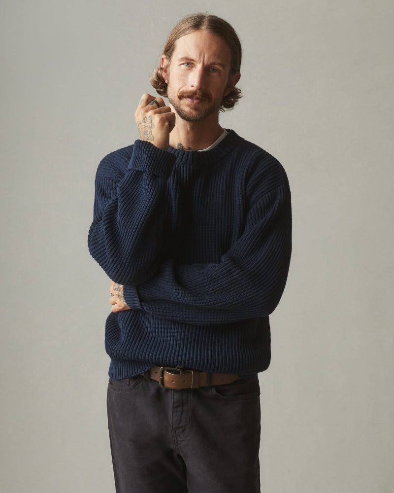 American Giant Chunky Cotton Sweater Men Find warmth in a cozy, chunky sweater for winter.