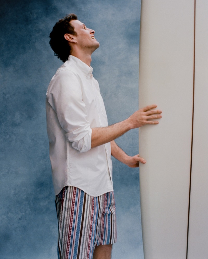 BEAMS PLUS x JCrew Collection 2024 010 A J.Crew Oxford shirt offers a clean companion piece for BEAMS PLUS 11'' jacquard striped easy shorts.