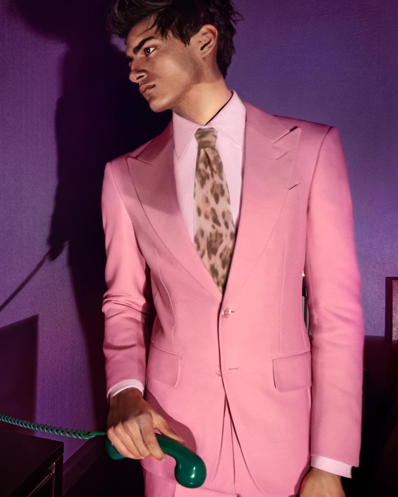 Tom Ford Spring Summer 2023 Campaign Men Pink Suit Akbar Shamji Tom Ford menswear