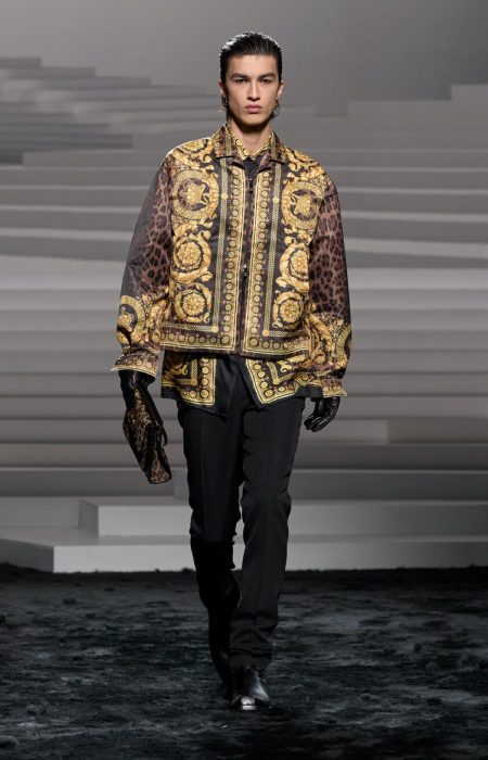 Versace Fall Winter 2024 Collection Men Versace Fall Winter 2024 Collection Men
