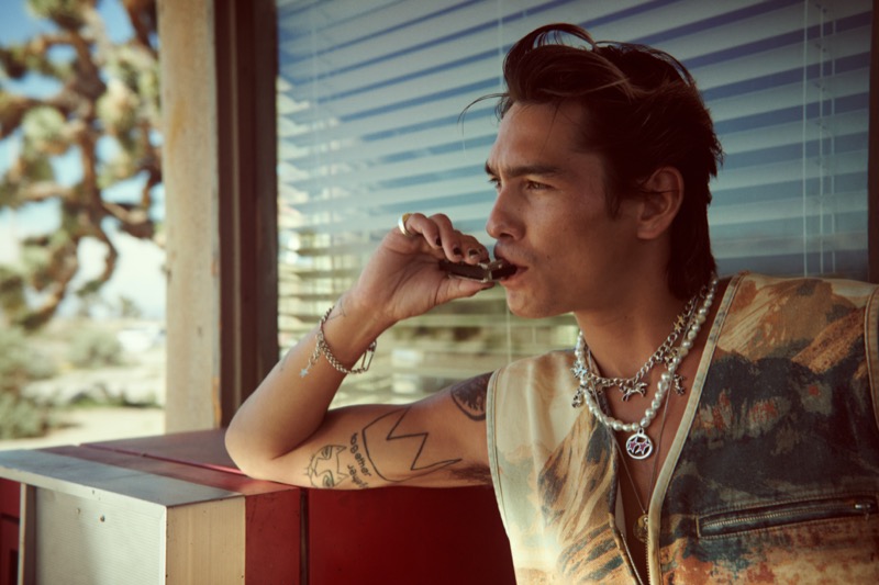 Zara x TwoJeys Campaign 2024 001 Evan Mock takes the spotlight for the Zara x TwoJeys campaign.